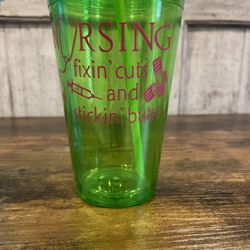 Green Nurses Cup with Lid and Straw