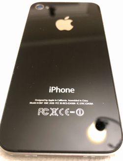 📱 iphone 4 8GB Black w/protective glass