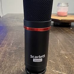 Scarlett Studio Microphone- New 