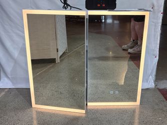 NEW! VINGLI Two Door Lighted Medicine Cabinet w/ Mirror Model # MC02LED