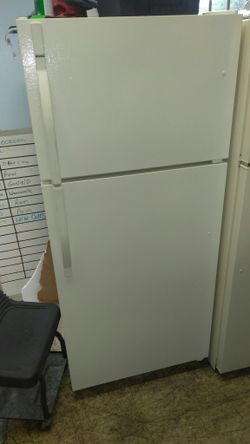 White Kenmore refrigerator