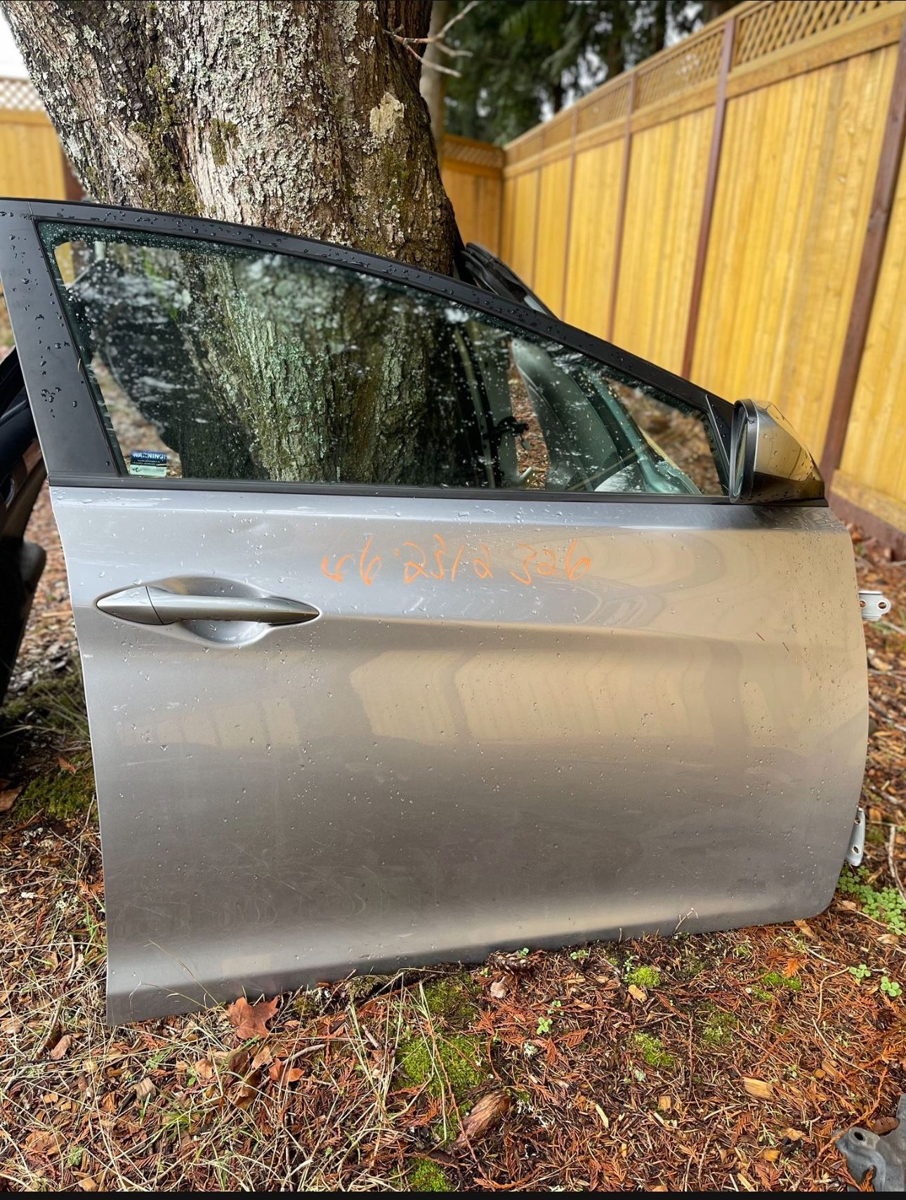 Hyundai Elantra  2015 Right Front Passenger Door