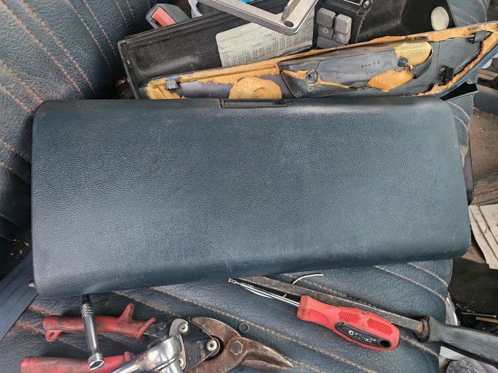 1988-94 Chevy Glove Box Door