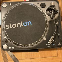 Stanton Digital/analog Turntable