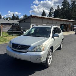 2004 Lexus RX330 AWD Clean Title Clean CarFax