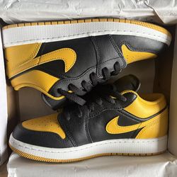 Jordan 1 Low Size 5.5Y