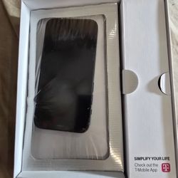 Brand New Unlocked T-Mobile iPhone 12 Mini ~ 64G ~ Blue ~ Charger IS NOT INCLUDED