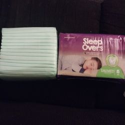 Sleep Overs PULL UPS 