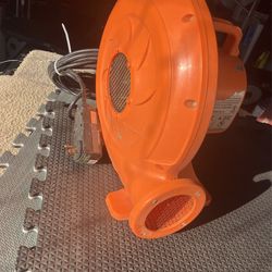 Small Jumper Blower