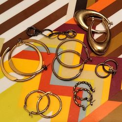 Vintage Gold Tone Hoop Earrings Lot - Assorted Sizes & Styles - Estate Jewelry