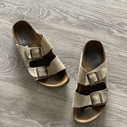 Arizona Soft Footbed Sandal in Taupe BIRKENSTOCK