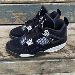 Jordan 4 White thunder (LIKE NEW)