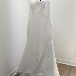 Bride Size 16 Ivory Wedding Dress Off Shoulder Gown