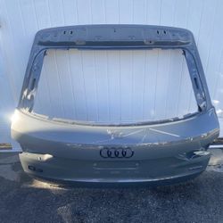 2019 2020 2021 2022 2023 AUDI Q3 LIFTGATE TAILGATE TRUNK LID SHELL OEM