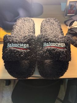 balenciaga slides