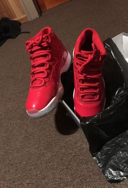 Jordan 11s