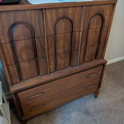 Dresser Highboy Mid Century 