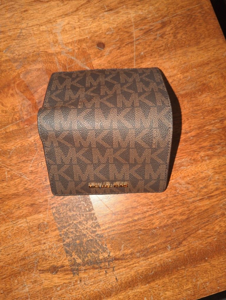 MK wallet