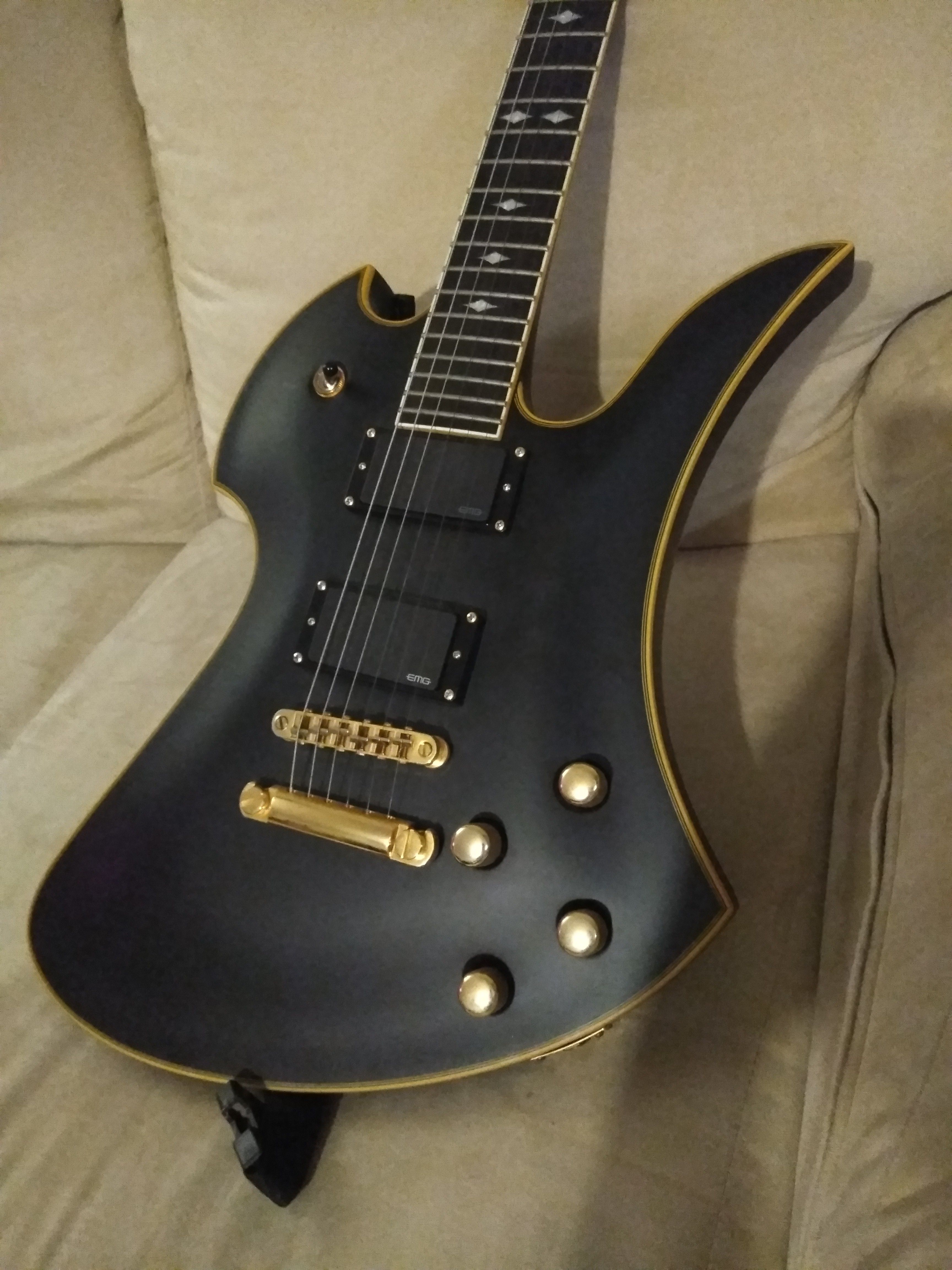 BC Rich Mockingbird Pro X Shadow for Sale in Federal Way, WA - OfferUp