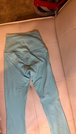 Light blue lululemon leggings