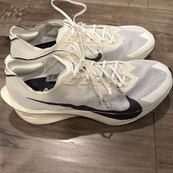 Nike vaporfly 4%
