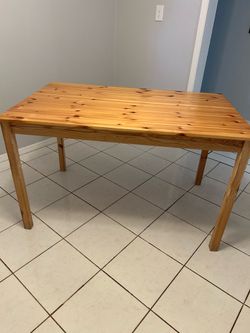 Small Size dining table