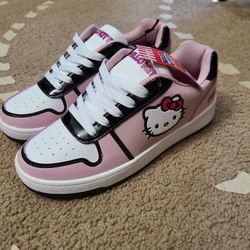 Hello Kitty (Women)