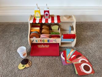 Kids food truck/ sandwiches toy