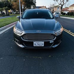 2016 Ford Fusion Energi