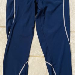 DYI Define Your Inspiration Women’s Medium Navy Leggings