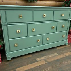 Large Bedroom Dresser Olive Green Satin 8 Drawers New