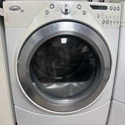 Washer & Gas Dryer