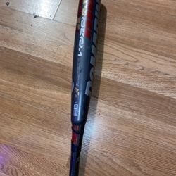 demarini bat 