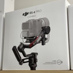 Dji RS 4 Pro Combo Gimbal Stabilizer