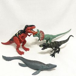 Jurassic World Dinosaurs Action Figures Lot Of 4