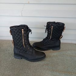 WOMEN'S BLACK LORREENN-HI WOMEN’S QUILTED SIZE 8