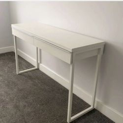 IKEA BESTÅ BURS Desk / Console Table – High Gloss White
