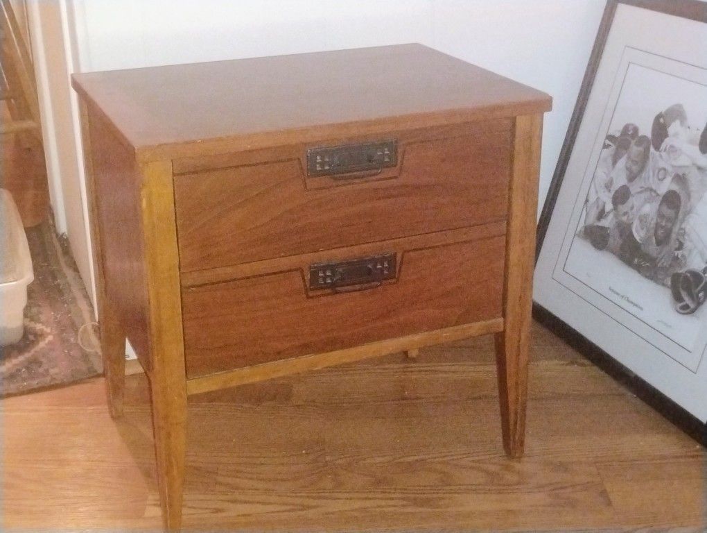 Vintage Mid Century Nightstand