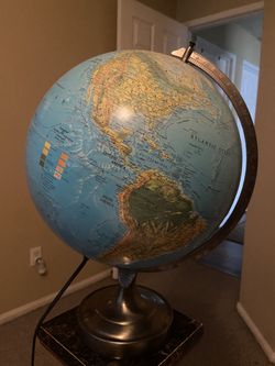 Light Up Globe
