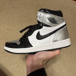 Size 11.5W / 10 Mens - Air Jordan 1 High Retro Silver Toe Black