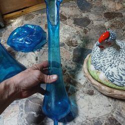 3 Peg Blue Swung Vase Vintage