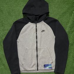 Nike Tech Fleece Hoodie Black Grey Medium