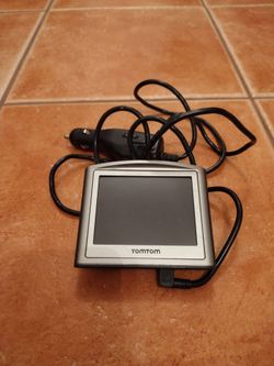 TomTom ONE GPS Device W/Charger