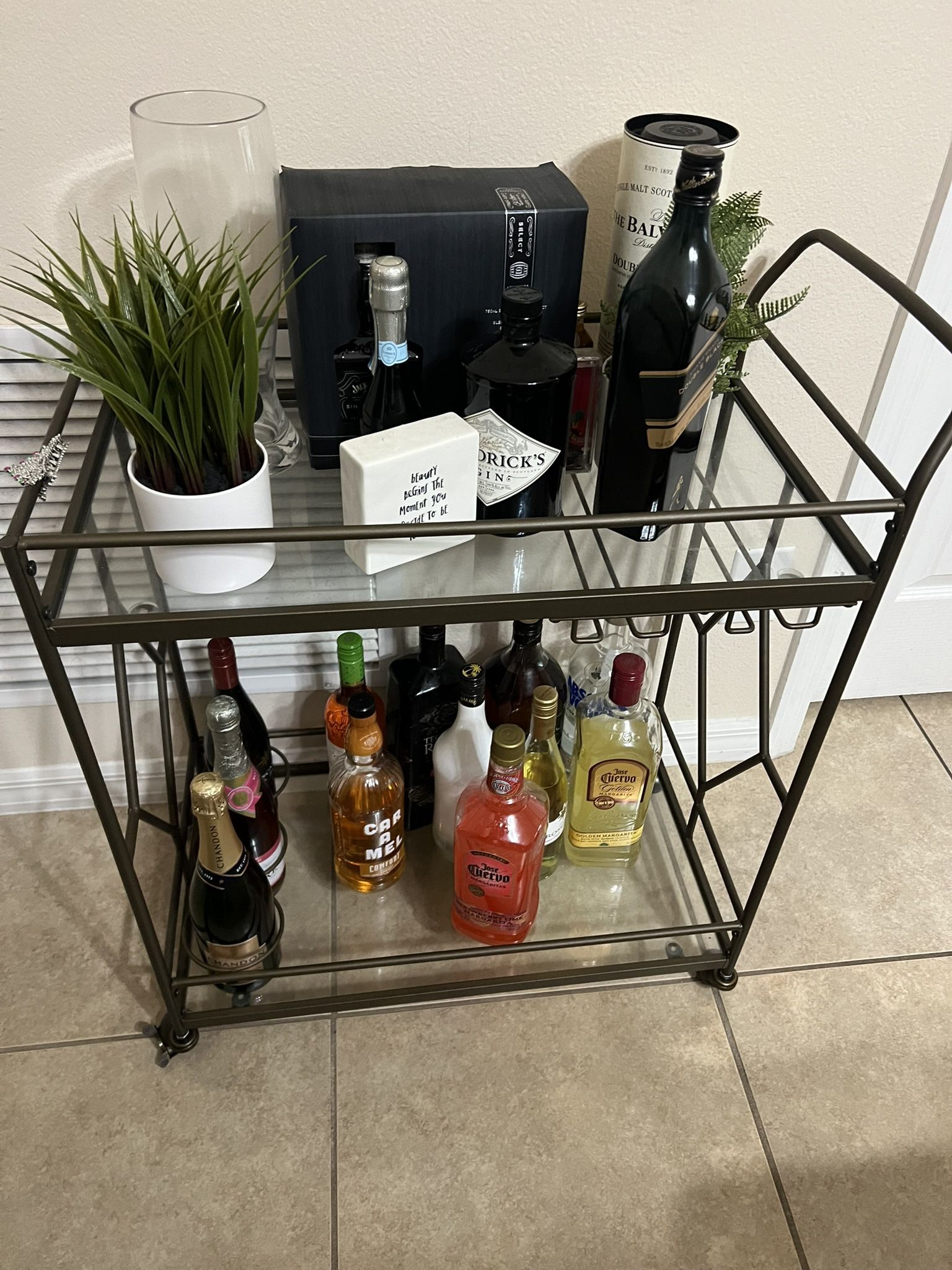 Bar Cart, Home Bar Serving Cart, Wine Cart with 2 Mirrored Shelves, Wine Holders, Glass Holders, for Kitchen, Dining Room
