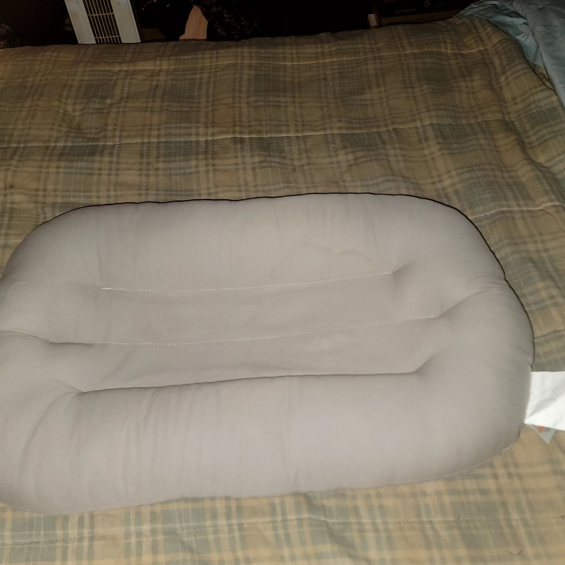 Snuggle Me Lounger