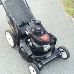Craftsman Honda Push Lawn Mower With New Blade $180 Firm