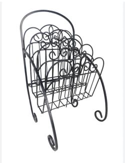 1970 Vintage Wrought Iron 3-Tier Magazine Rack 