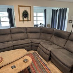 Large Reclining Sofa 
