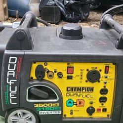 Champion 3500-Watt Dual Fuel Portable Inverter Generator
