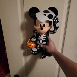 2023 Disneyland Holloween Bucket